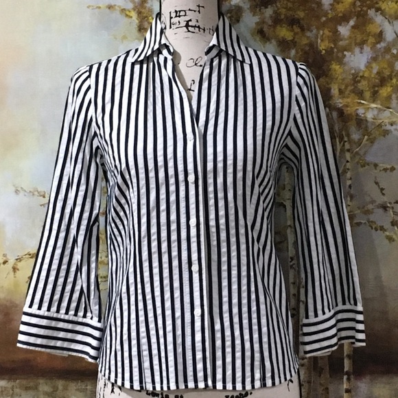 Talbots Tops - EUC TALBOTS Petite Button Down Shirt